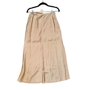 NWT Abercrombie Satin Slip Slit Midi Skirt in cream- Size Small